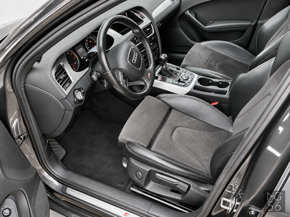 Audi A4 Avant 1.8 TFSI S line Daytona Grey Pearlescent - Audi