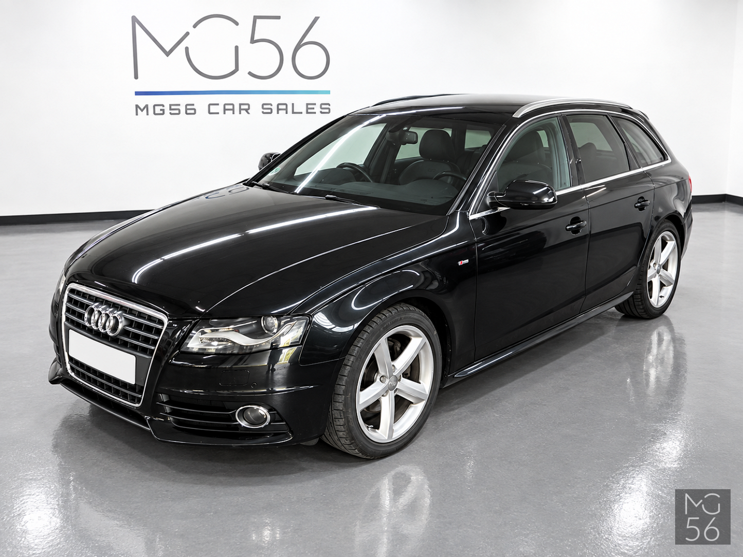 Audi A4 Avant 1.8 TFSI S line Phantom Black Pearlescent - Audi