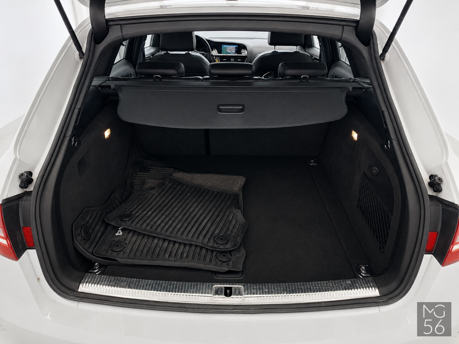 Audi A4 Avant 1.8 TFSI S line Audi Sport Suzuka Grey Metallic - Audi
