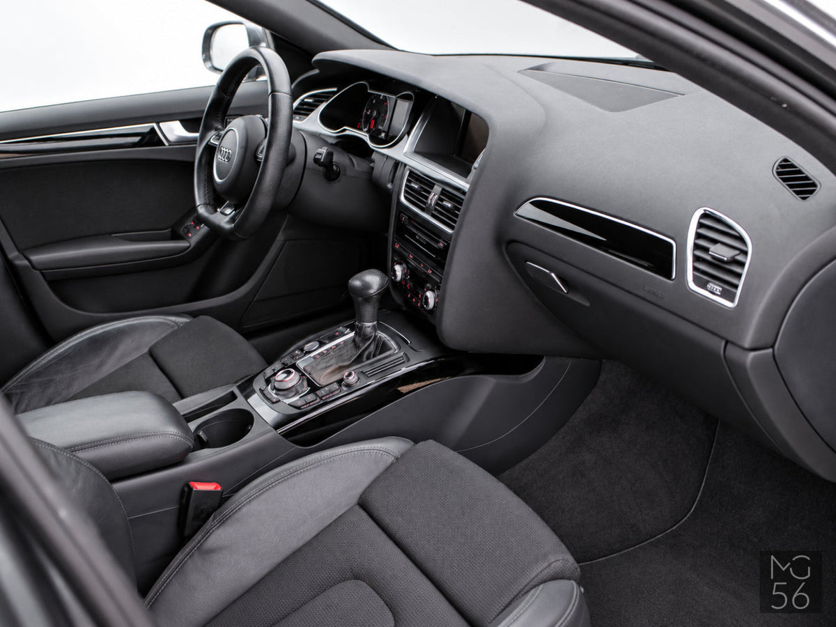 Audi A4 Avant 2.0 TDI S line Webasto Daytona Grey Pearlescent - Audi