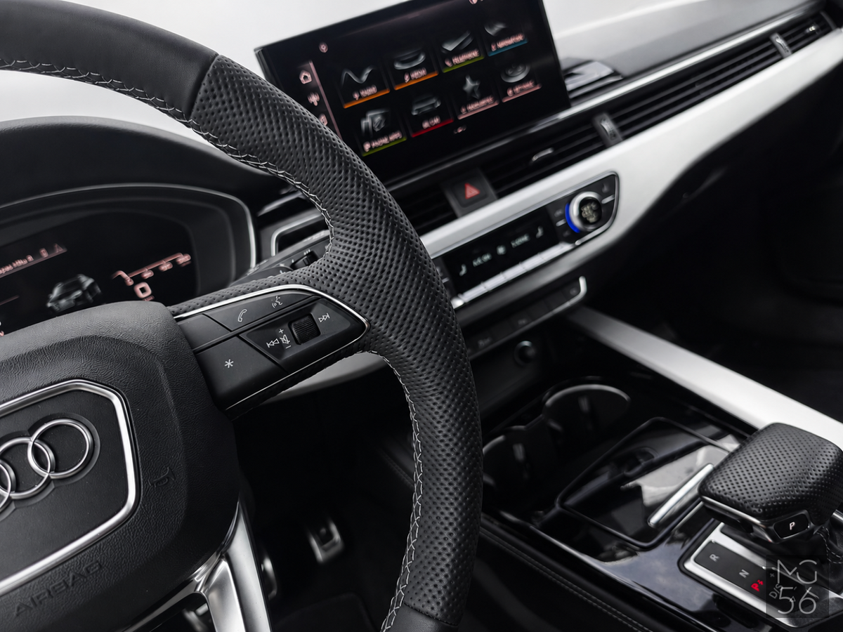 Audi A4 Avant 2.0 TFSI MHEV S line Daytona Grey Pearlescent - Audi