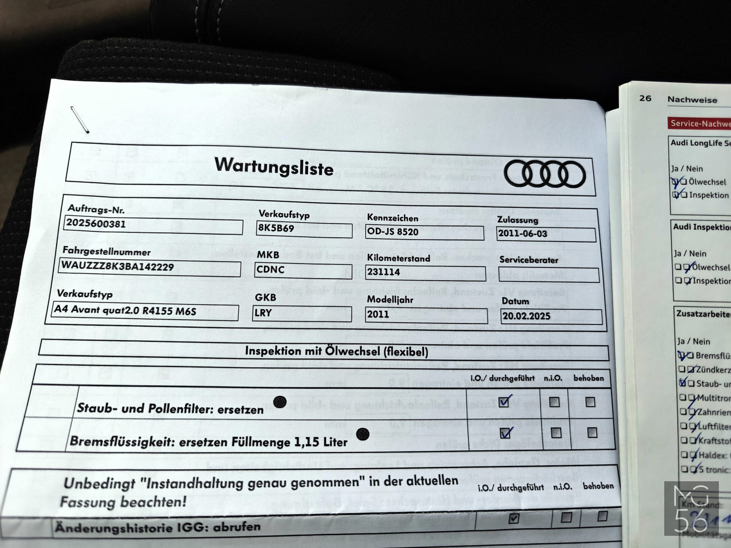 Audi A4 Avant 2.0 TFSI Quattro S line Phantom Black Pearlescent - Audi