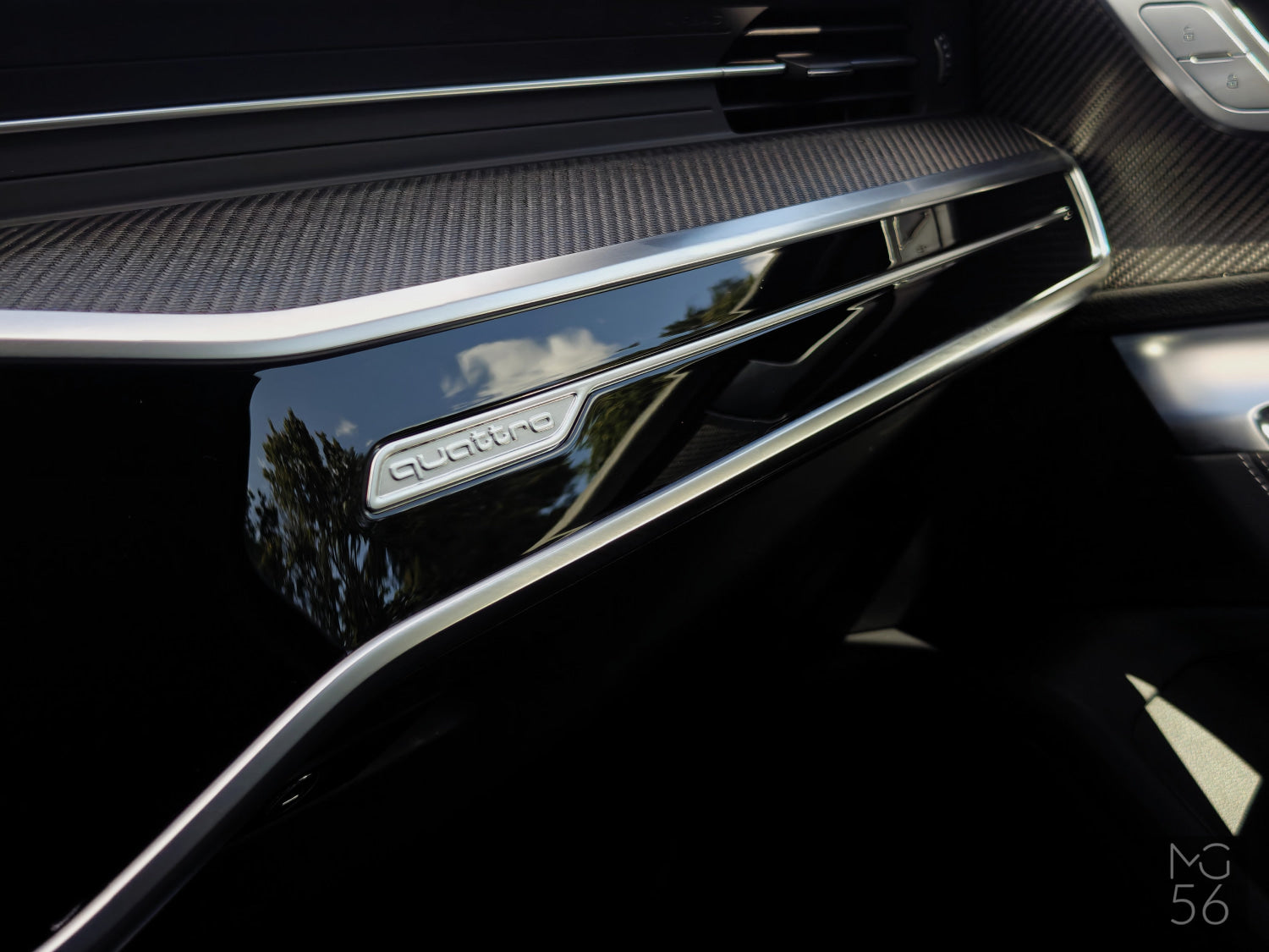 Audi A6 Avant 2.0 TFSI e quattro S line B&O HD Matrix Daytona Grey Pearl Effect - Audi