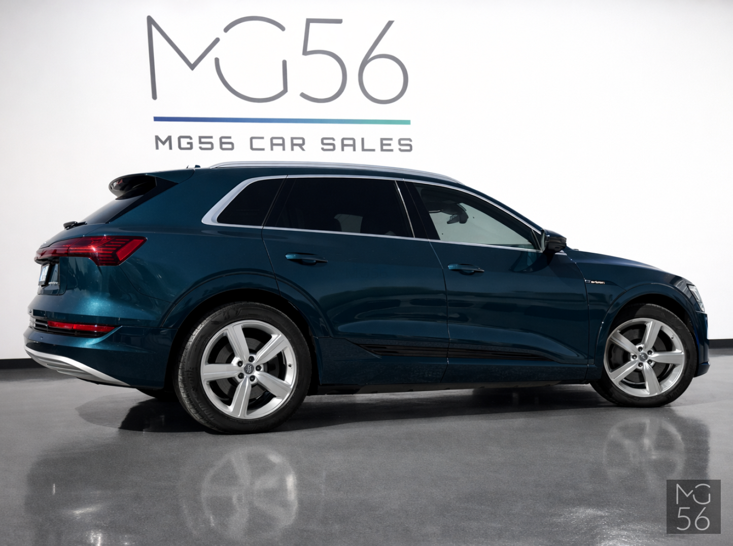 Audi E-Tron 55 Quattro Night Vision Galaxy Blue Metallic - Audi