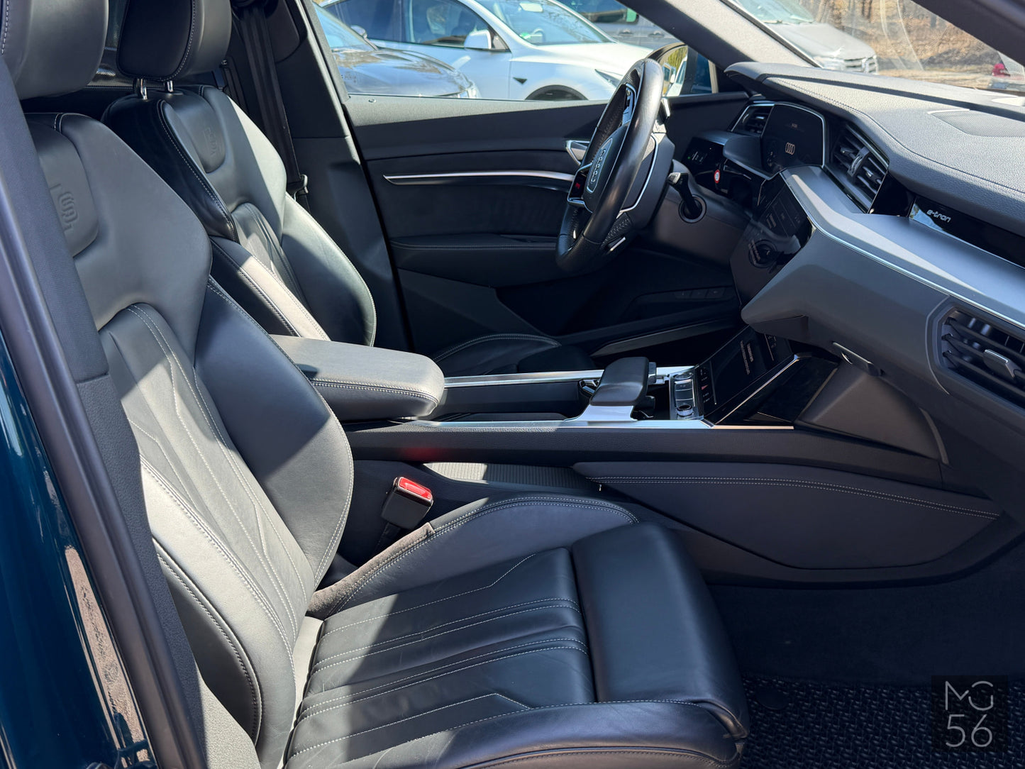 Audi E-Tron 55 Quattro Night Vision Galaxy Blue Metallic - Audi