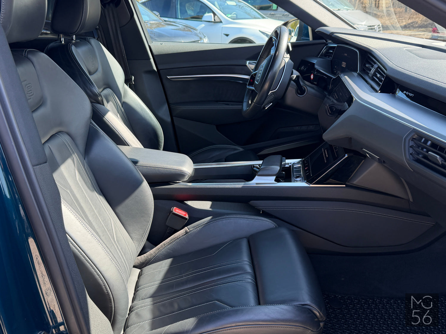 Audi E-Tron 55 Quattro Night Vision Galaxy Blue Metallic - Audi