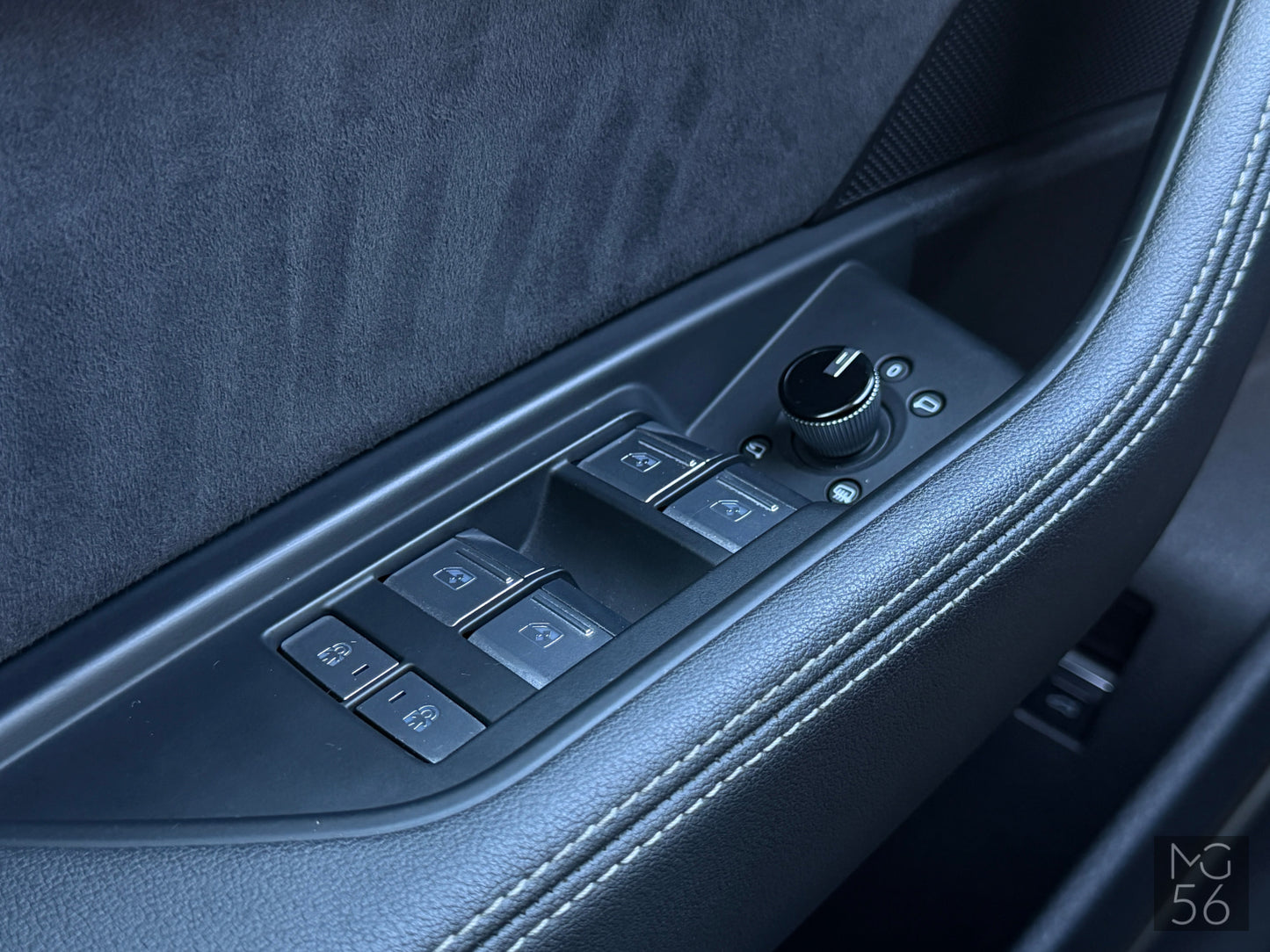 Audi E-Tron 55 Quattro Night Vision Galaxy Blue Metallic - Audi