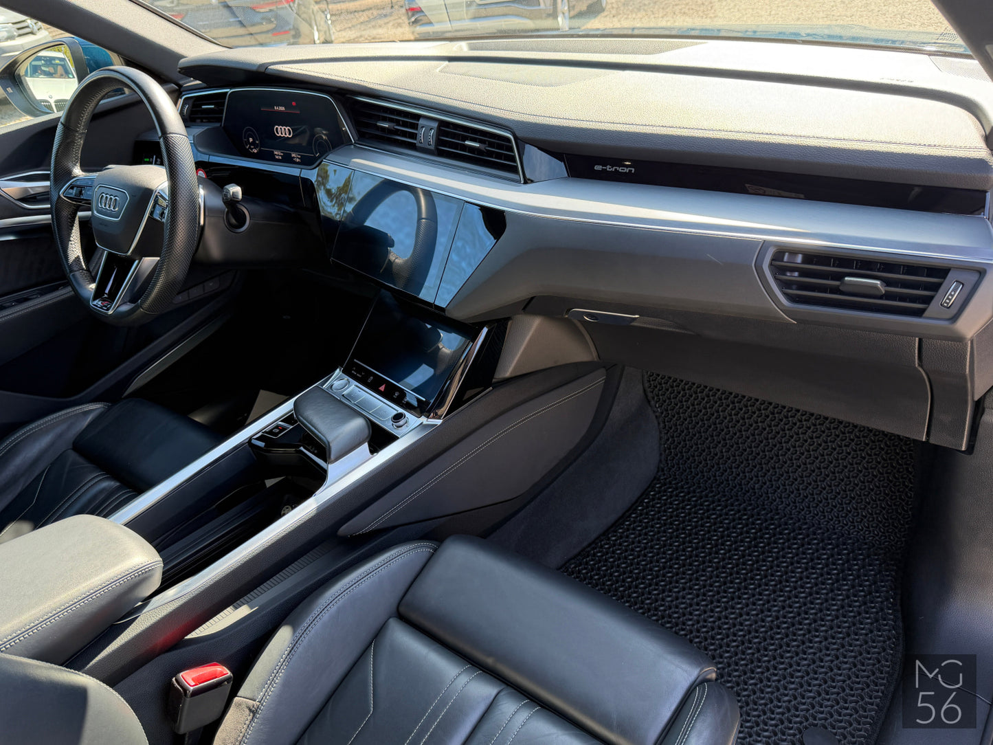 Audi E-Tron 55 Quattro Night Vision Galaxy Blue Metallic - Audi