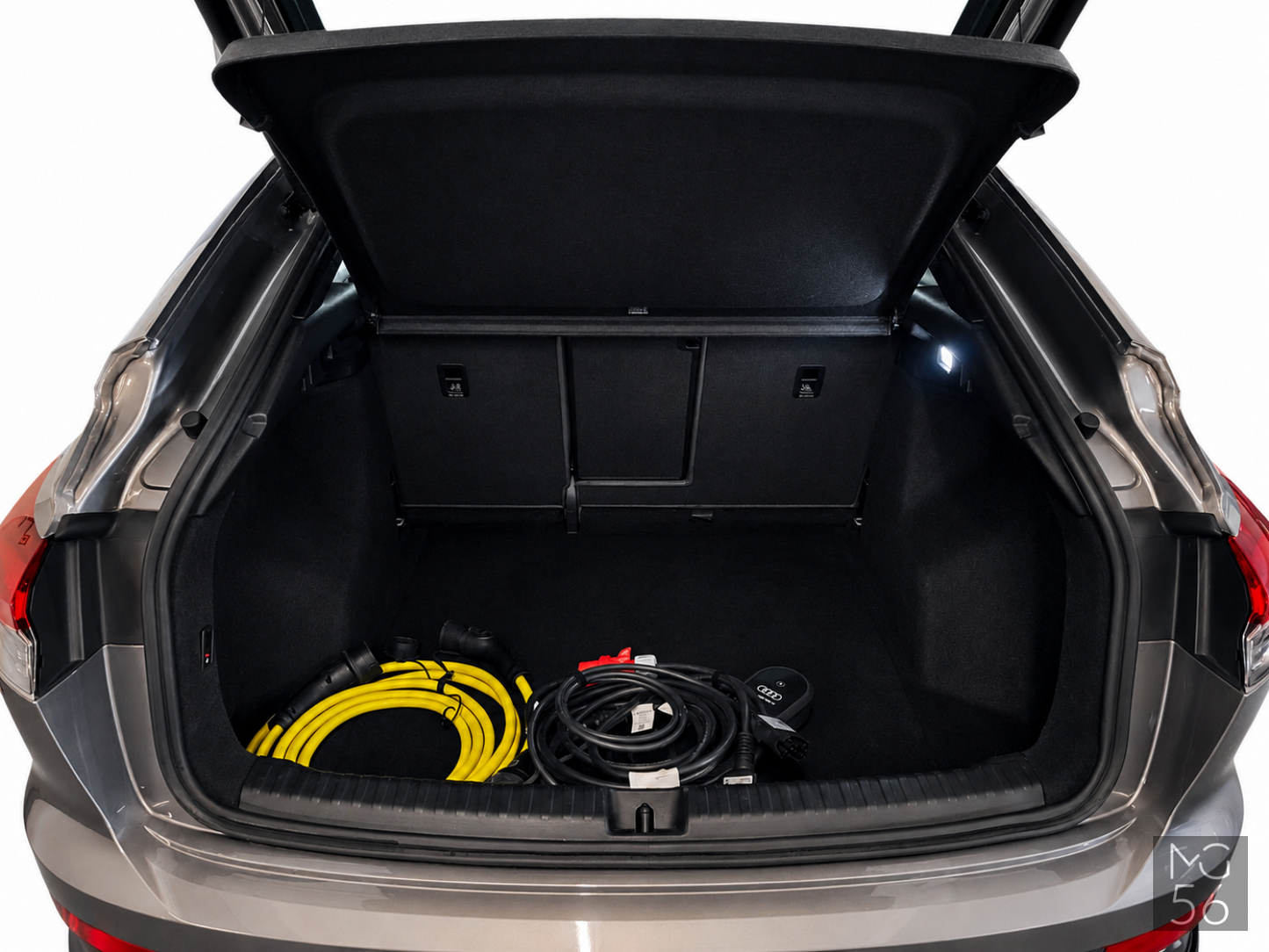 Audi Q4 Sportback 50 E-Tron Quattro Edition One Matrix LED SONOS Typhoon Gray Metallic - Audi