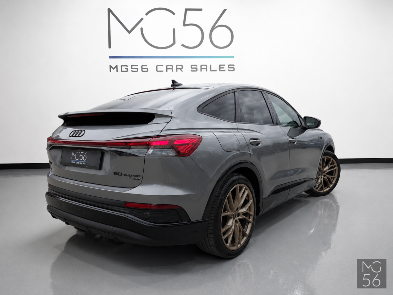 Audi Q4 Sportback 50 E-Tron Quattro Edition One Matrix LED SONOS Typhoon Gray Metallic - Audi