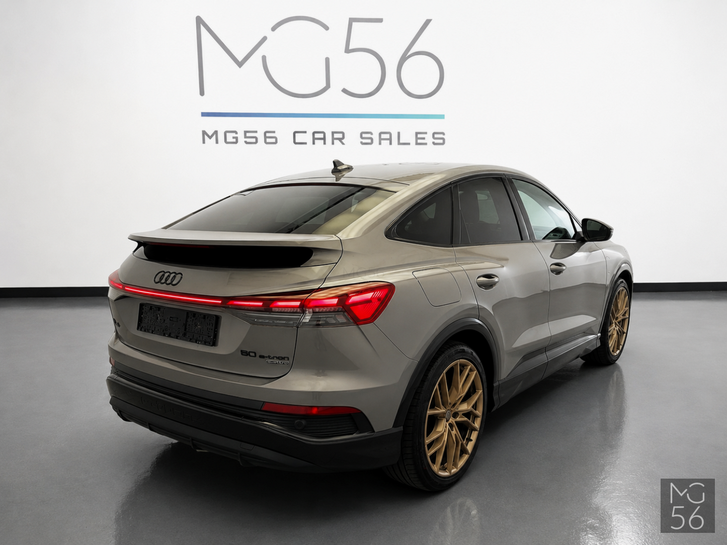Audi Q4 Sportback 50 E-Tron Quattro Edition One Matrix LED SONOS Typhoon Gray Metallic - Audi
