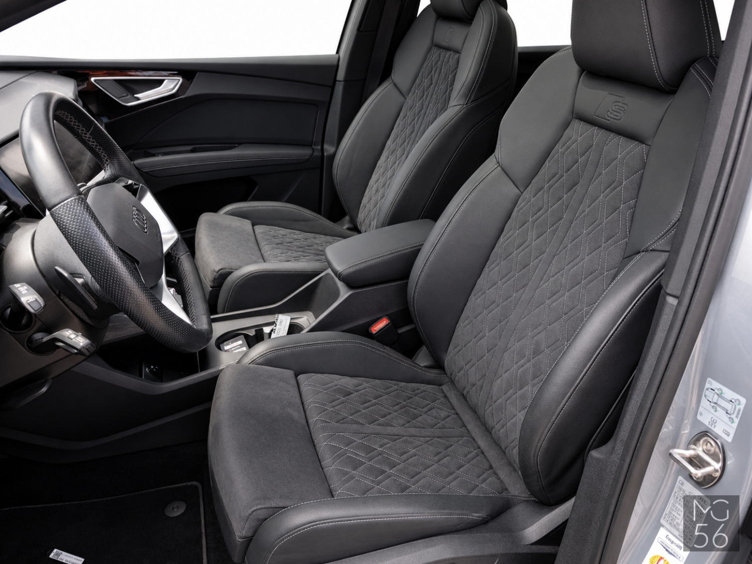 Audi Q4 Sportback 50 E-Tron Quattro S line Full Options Floret Silver Metallic - Audi