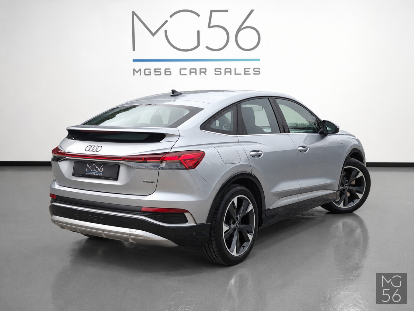 Audi Q4 Sportback 50 E-Tron Quattro S line Full Options Floret Silver Metallic - Audi