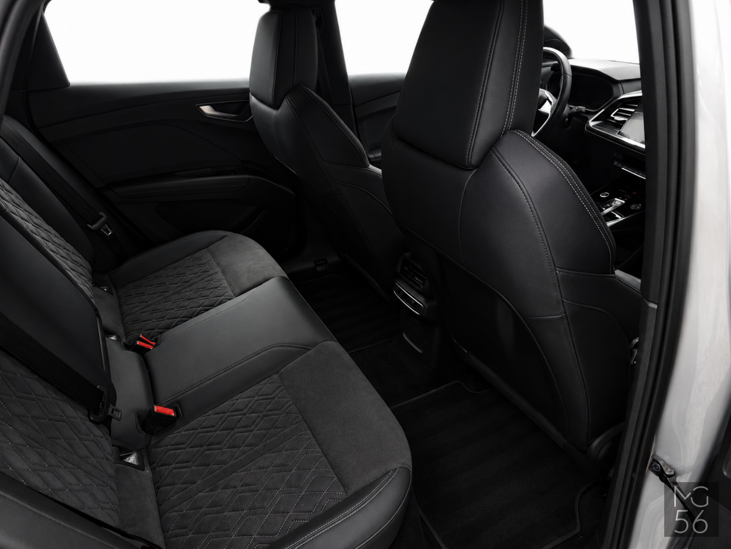 Audi Q4 Sportback 50 E-Tron Quattro S line Full Options Floret Silver Metallic - Audi