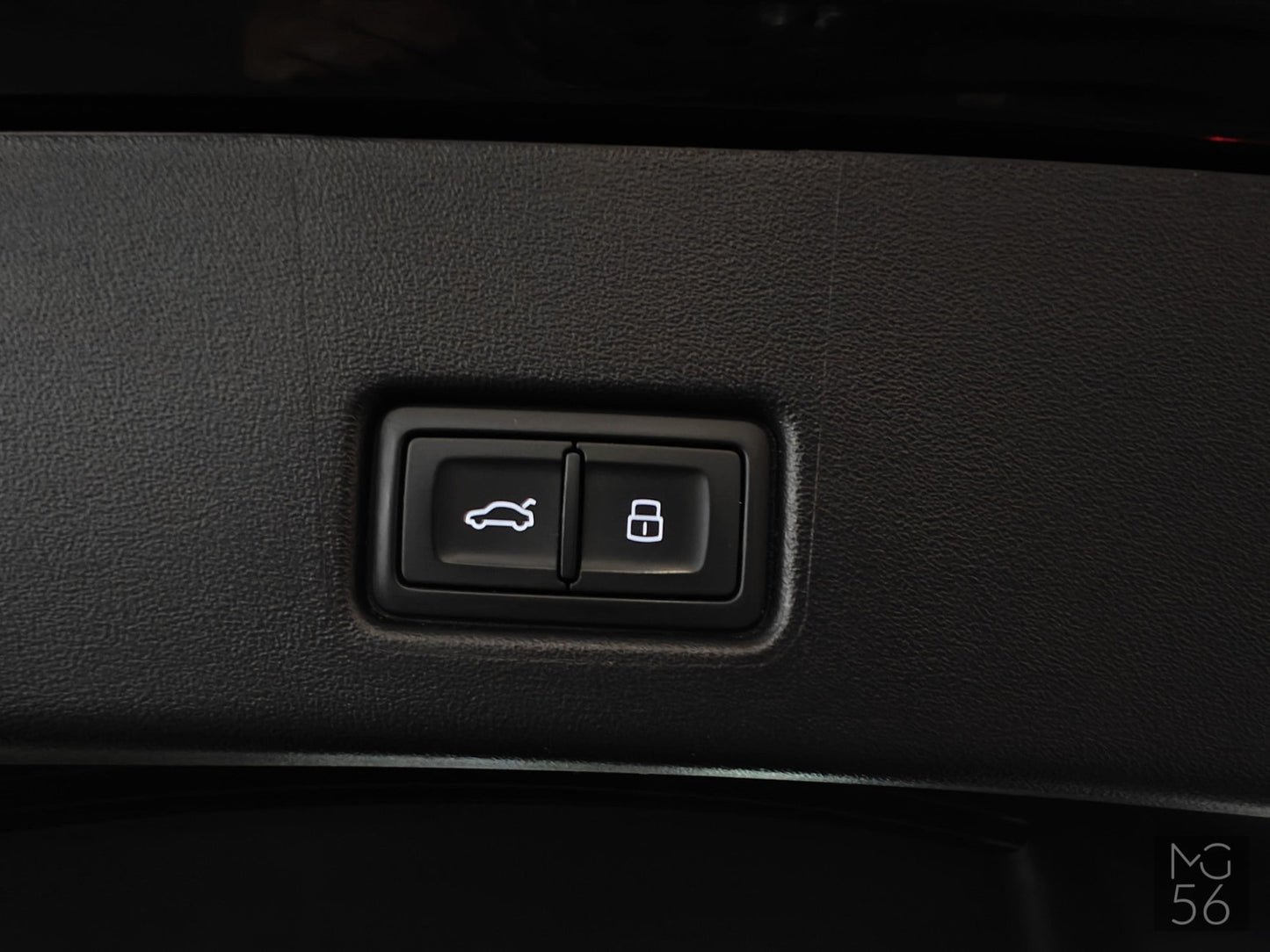 Audi Q4 Sportback 50 E-tron Quattro S line Matrix LED SONOS Mythos Black Metallic - Audi
