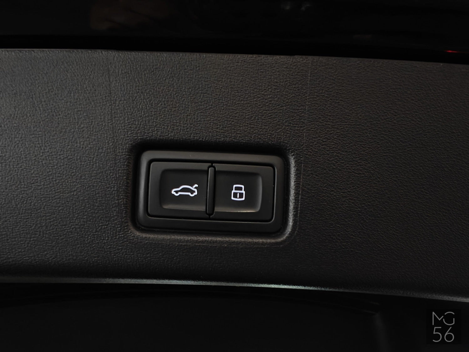 Audi Q4 Sportback 50 E-tron Quattro S line Matrix LED SONOS Mythos Black Metallic - Audi