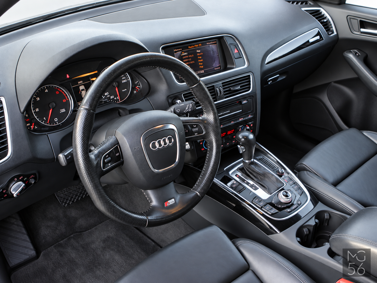 Audi Q5 3.0 TDI quattro S line Nappa Webasto Lava Grey Pearlescent - Audi