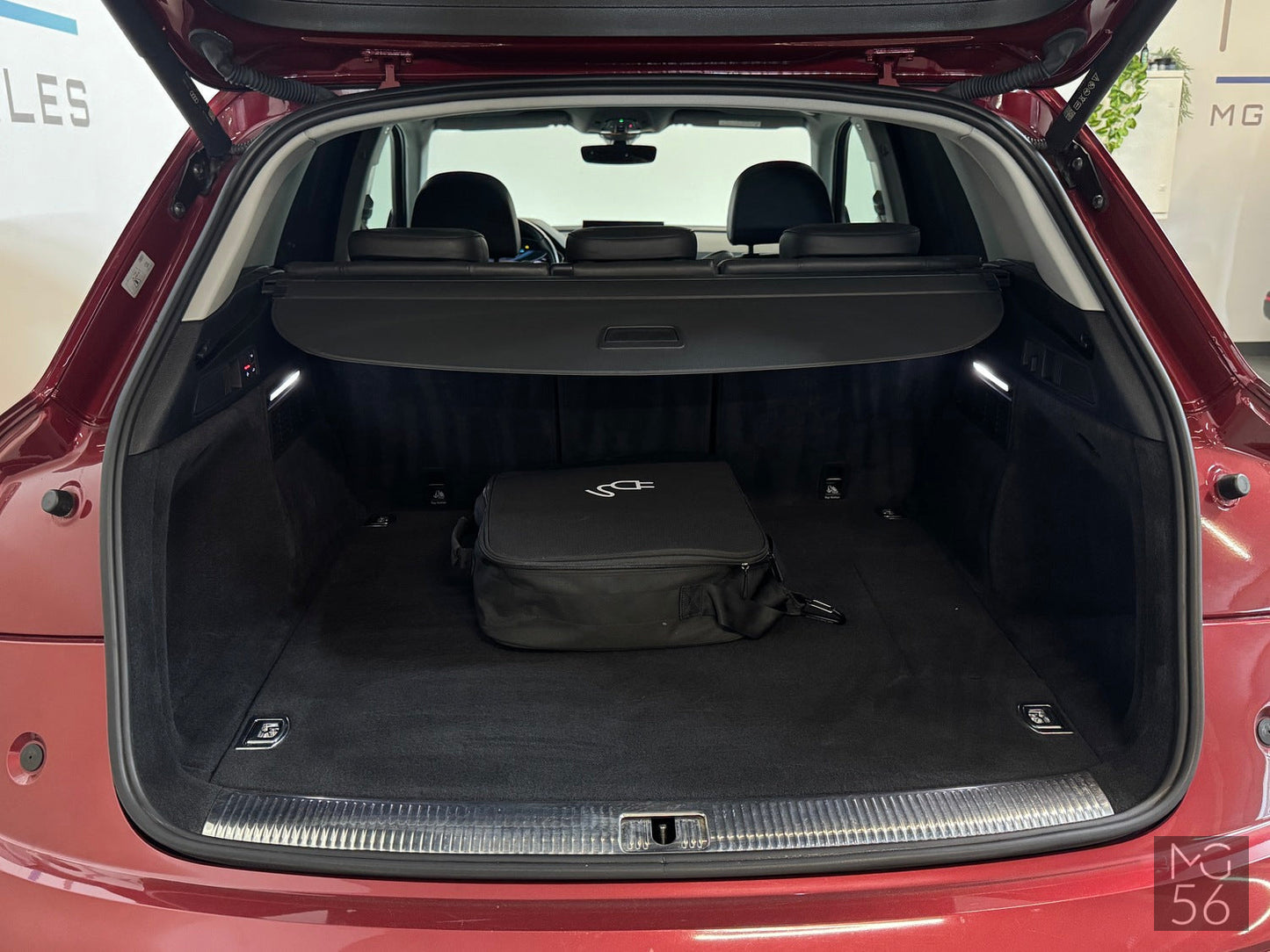 Audi Q5 50 TFSI E-Tron Facelift Quattro Matador Red Metallic Audi