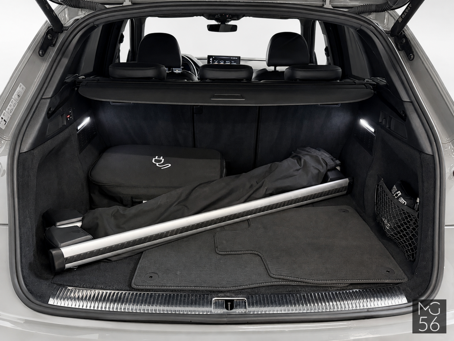 Audi Q5 55 TFSI E-Tron Quattro Facelift S-Line AIRMATIC B&O Quantum Grey - Audi