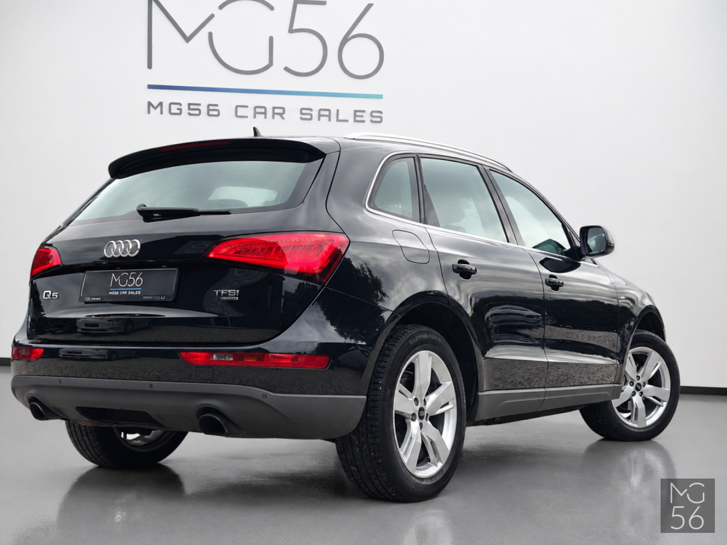 Audi Q5 Facelift 2.0 TFSI Quattro S line Tiptronic Phantom Black Pearl Effect - Audi