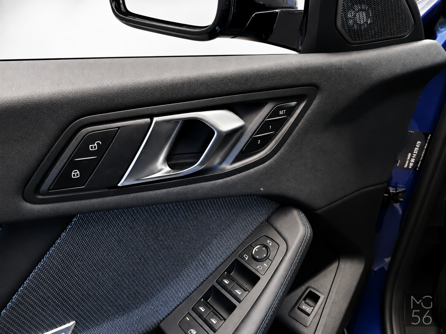 BMW 120 Steptronic MHEV F70 M Sport Iconic Glow Portimao Blue Metallic - BMW