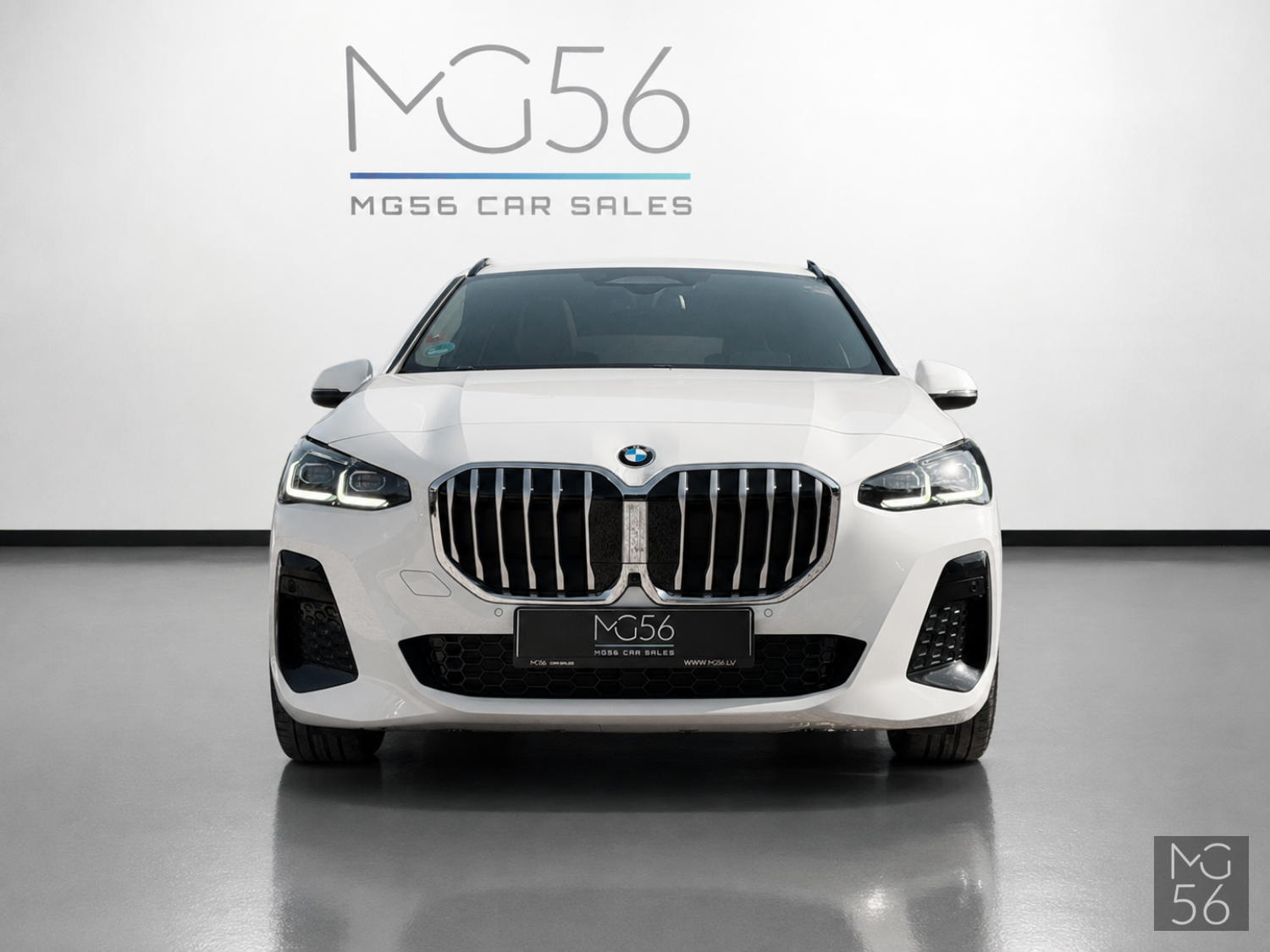 BMW 218i Active Tourer M Sport Alpinweiss 3 - BMW