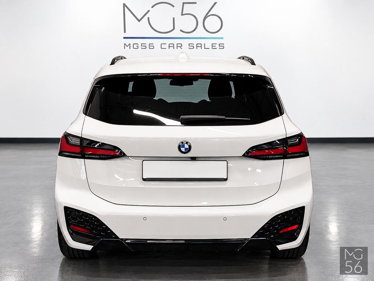 BMW 218i Active Tourer U06 M Sport Harman/Kardon Alpine White III - BMW