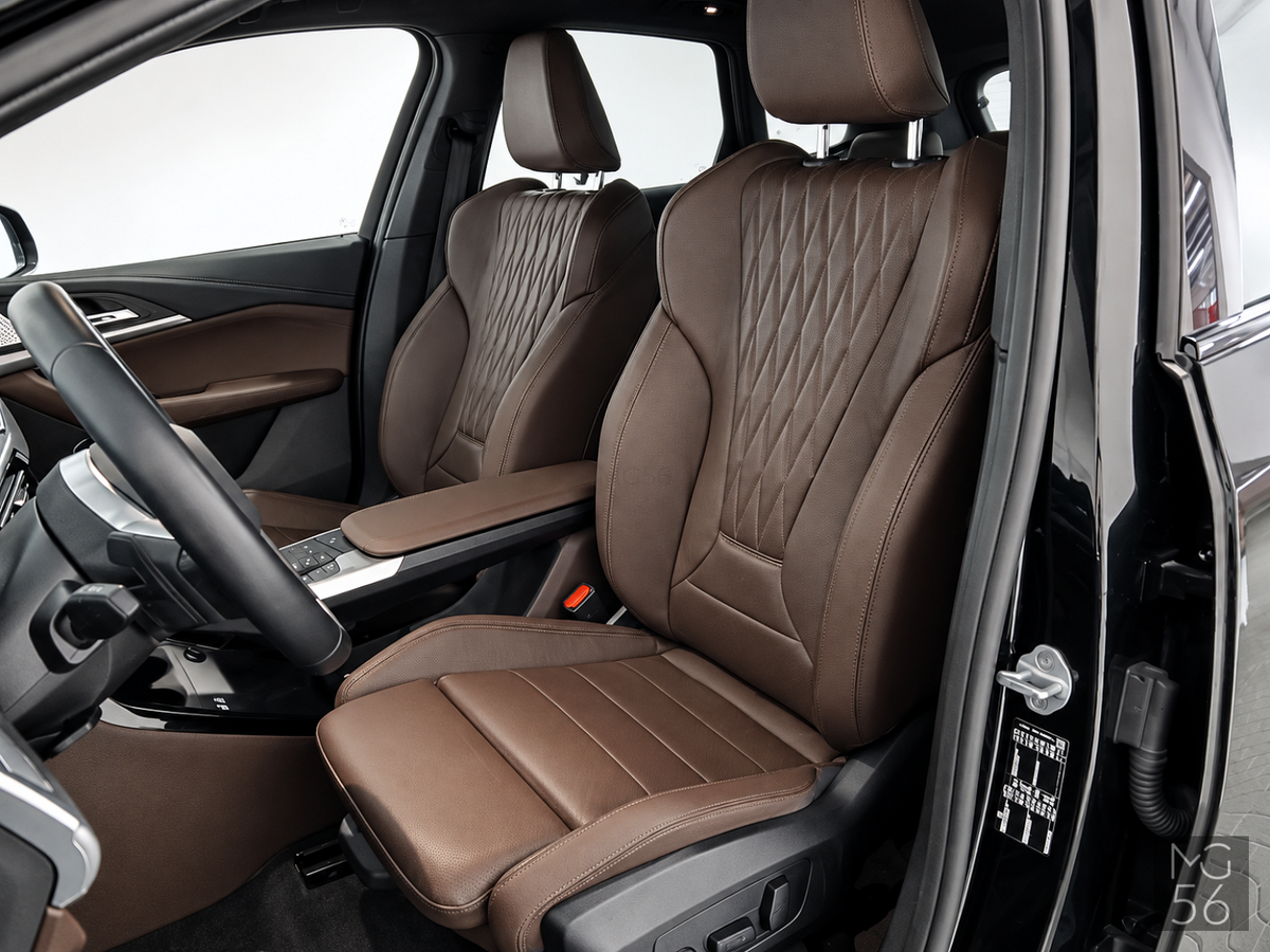 BMW 218i Active Tourer U06 M Sport Individaual Harman/Kardon Sanremo Green Metallic - BMW