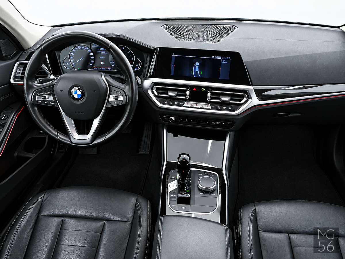 BMW 318d Touring G21 MHEV Luxury Line Laserlight Vernasca RWD Phytonic Blue Metallic - BMW