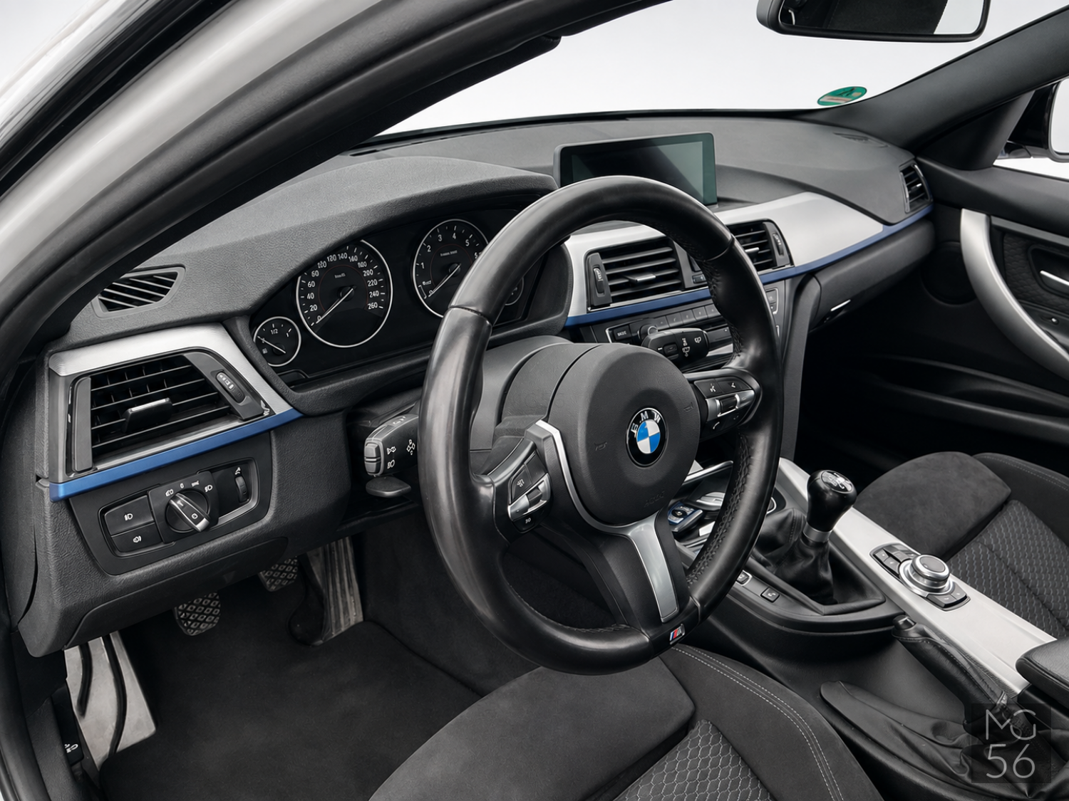 BMW 320i Touring F31 M Sport Alcantara Alpine White III - BMW