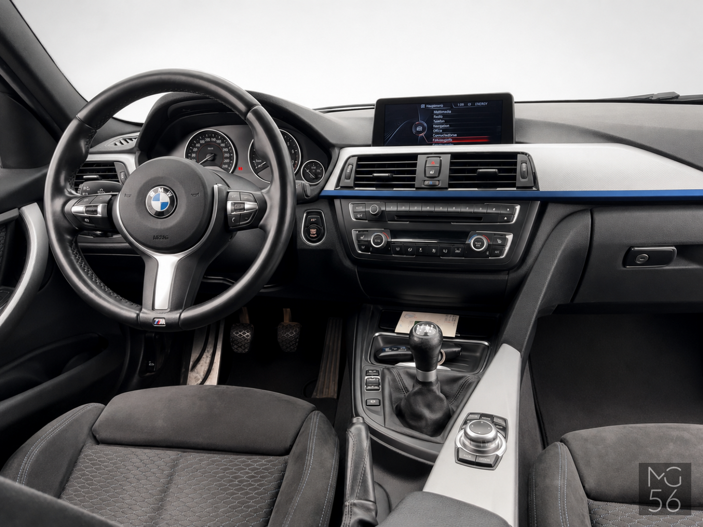 BMW 320i Touring F31 M Sport Alcantara Alpine White III - BMW