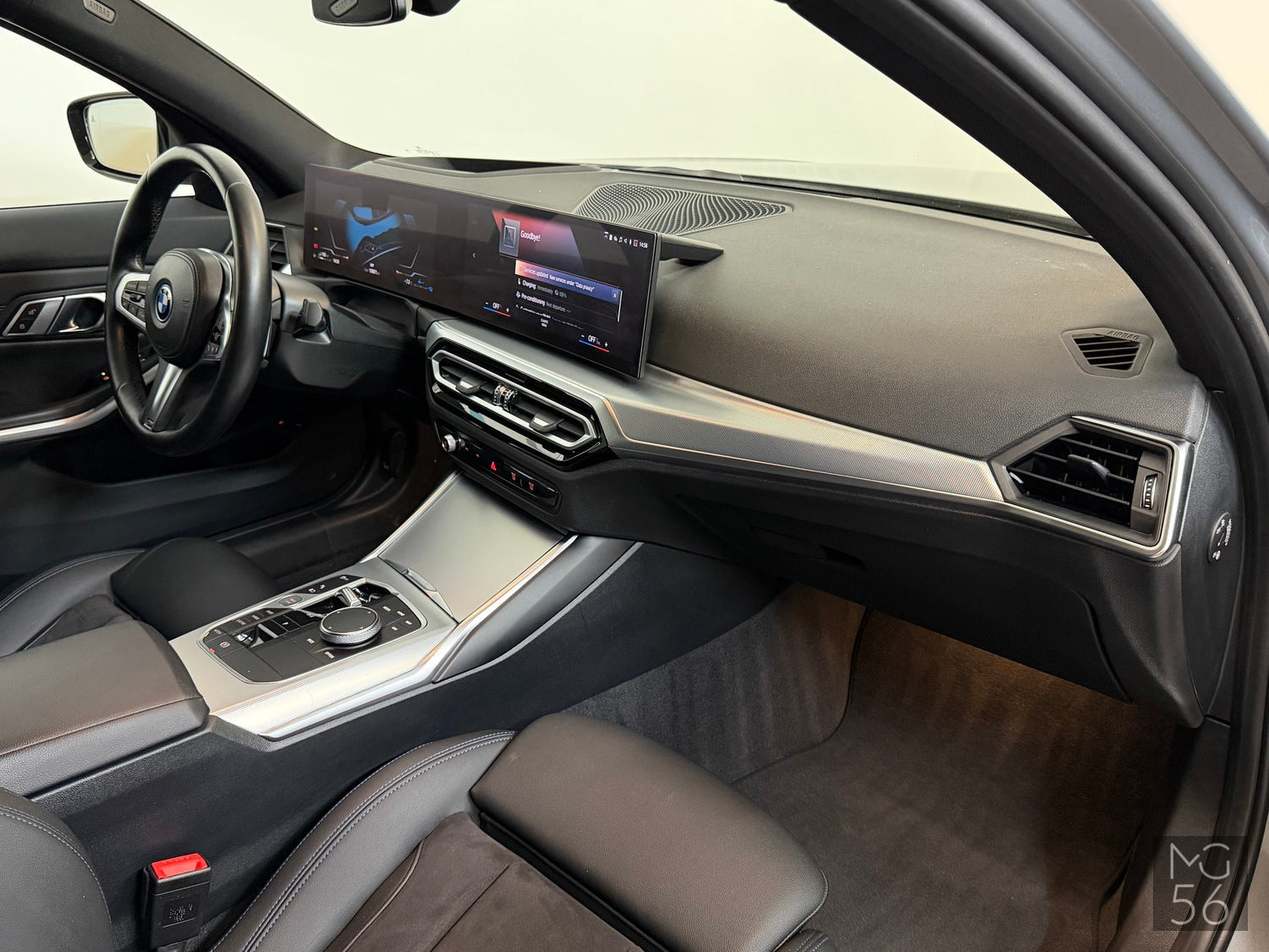 BMW 330E Touring x-Drive M-Sport Package Facelift BMW