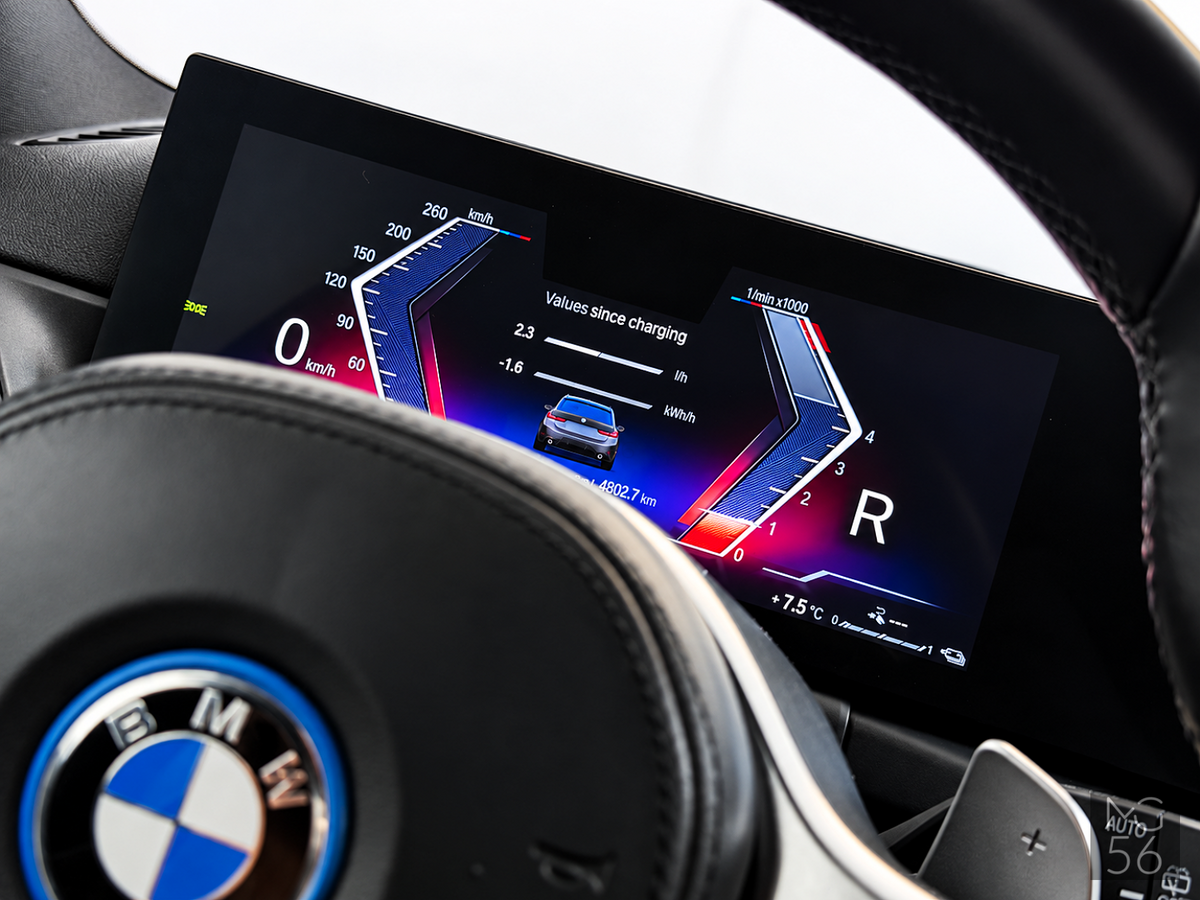 BMW 330E Touring x-Drive M-Sport Package Facelift - BMW