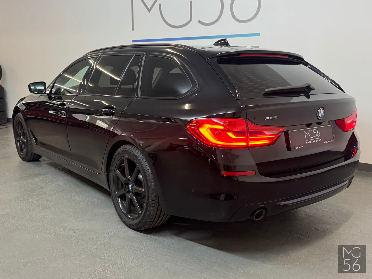 BMW 520D Touring Sport Line x-Drive BMW