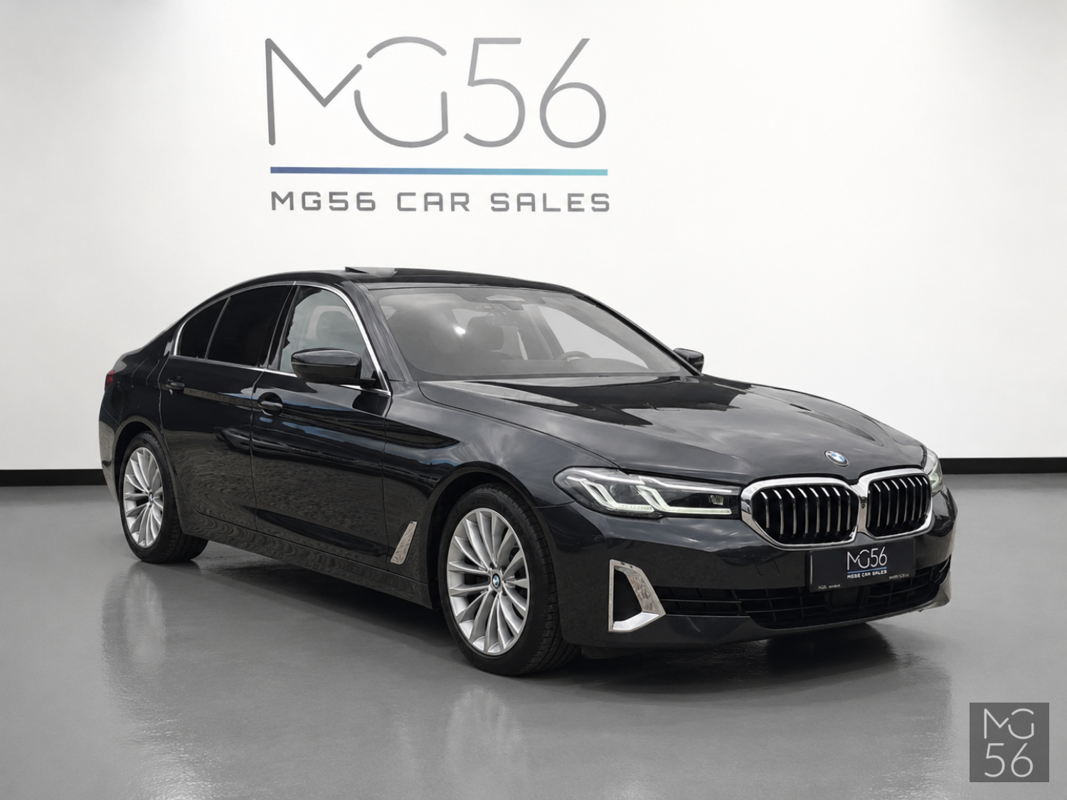 BMW 520d xDrive G30 Luxury Line Sophisto Grey Brilliant Metallic - BMW