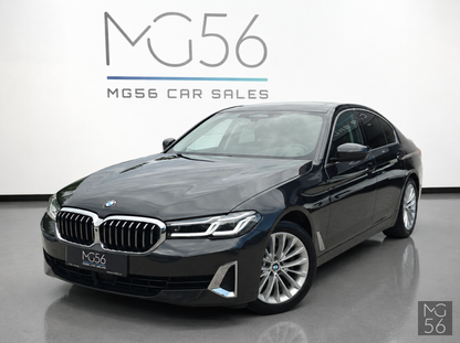 BMW 520d xDrive G30 Luxury Line Sophisto Grey Brilliant Metallic - BMW