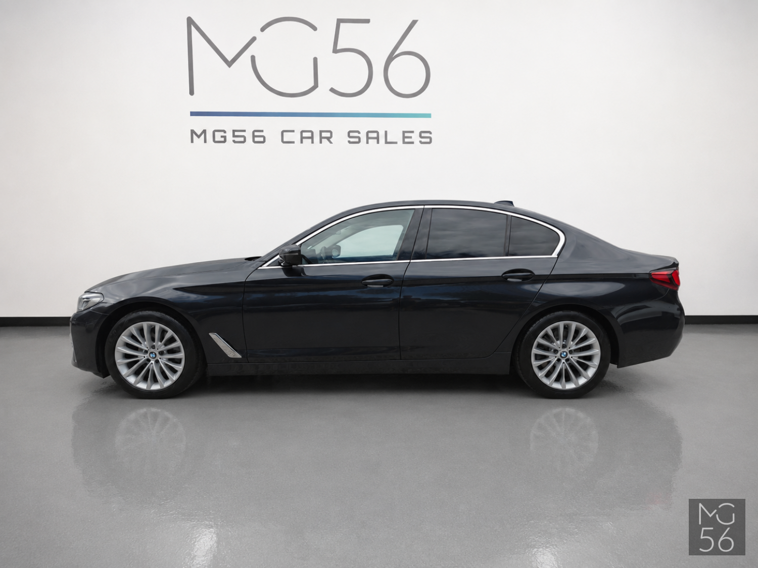 BMW 520d xDrive G30 Luxury Line Sophisto Grey Brilliant Metallic - BMW