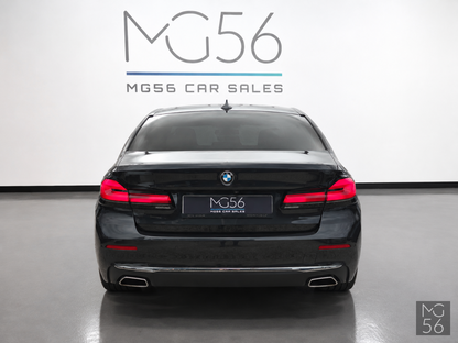 BMW 520d xDrive G30 Luxury Line Sophisto Grey Brilliant Metallic - BMW