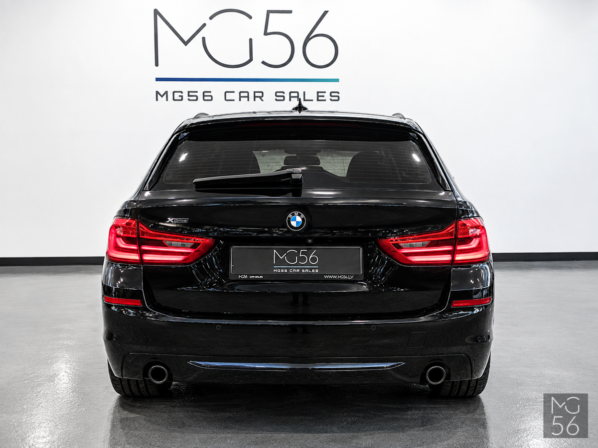 BMW 520d xDrive Touring G31 Sport Line Black II - BMW