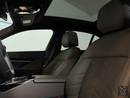 BMW 520i MHEV M-Sport Package Pro BMW