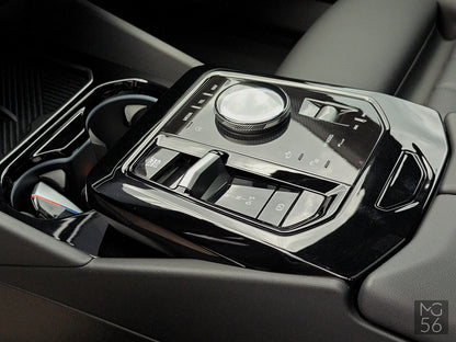 BMW 530e G60 M Sport Black Sapphire Metallic - BMW