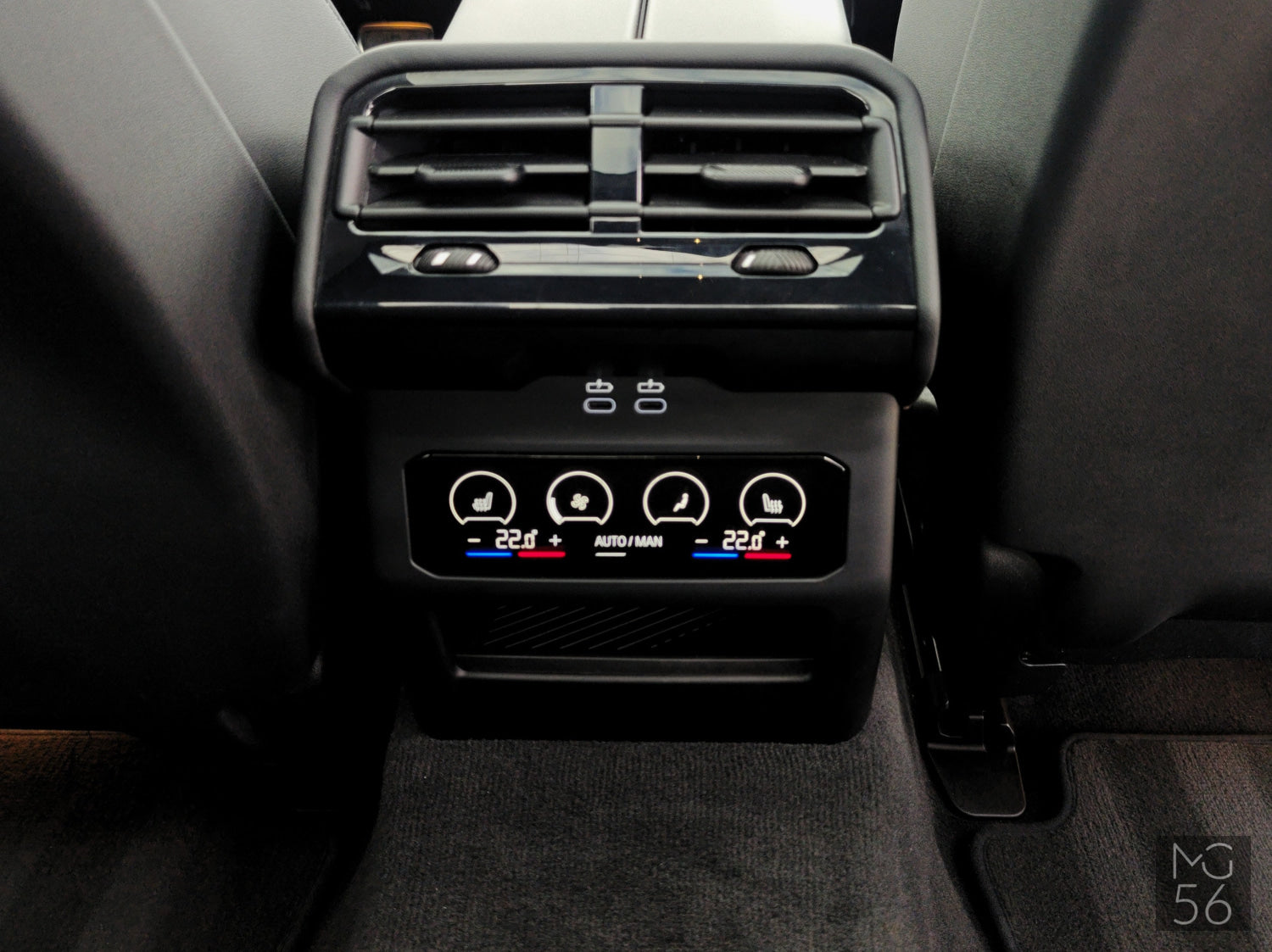 BMW 530e G60 M Sport Black Sapphire Metallic - BMW