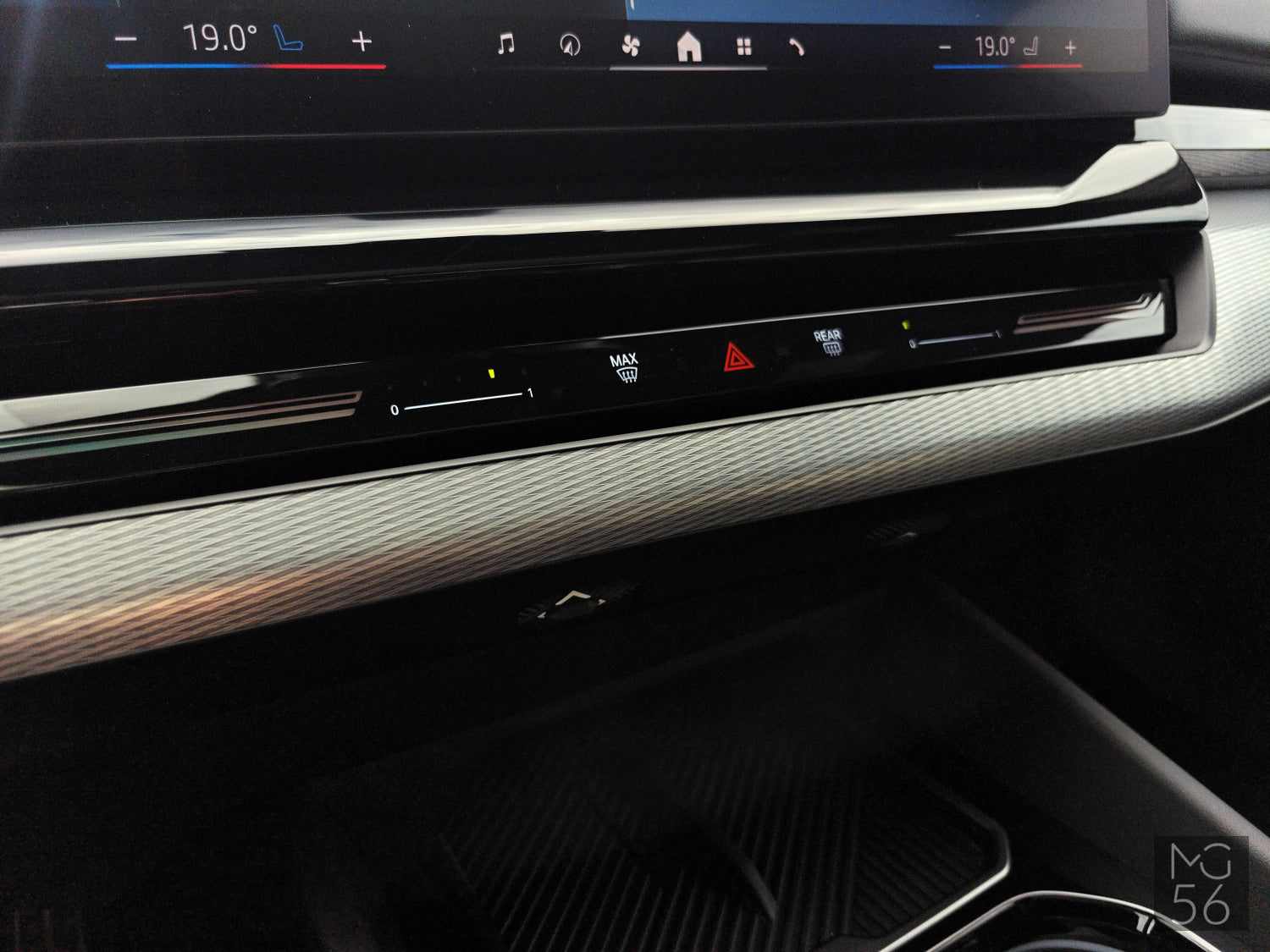 BMW 530e G60 M Sport Black Sapphire Metallic - BMW