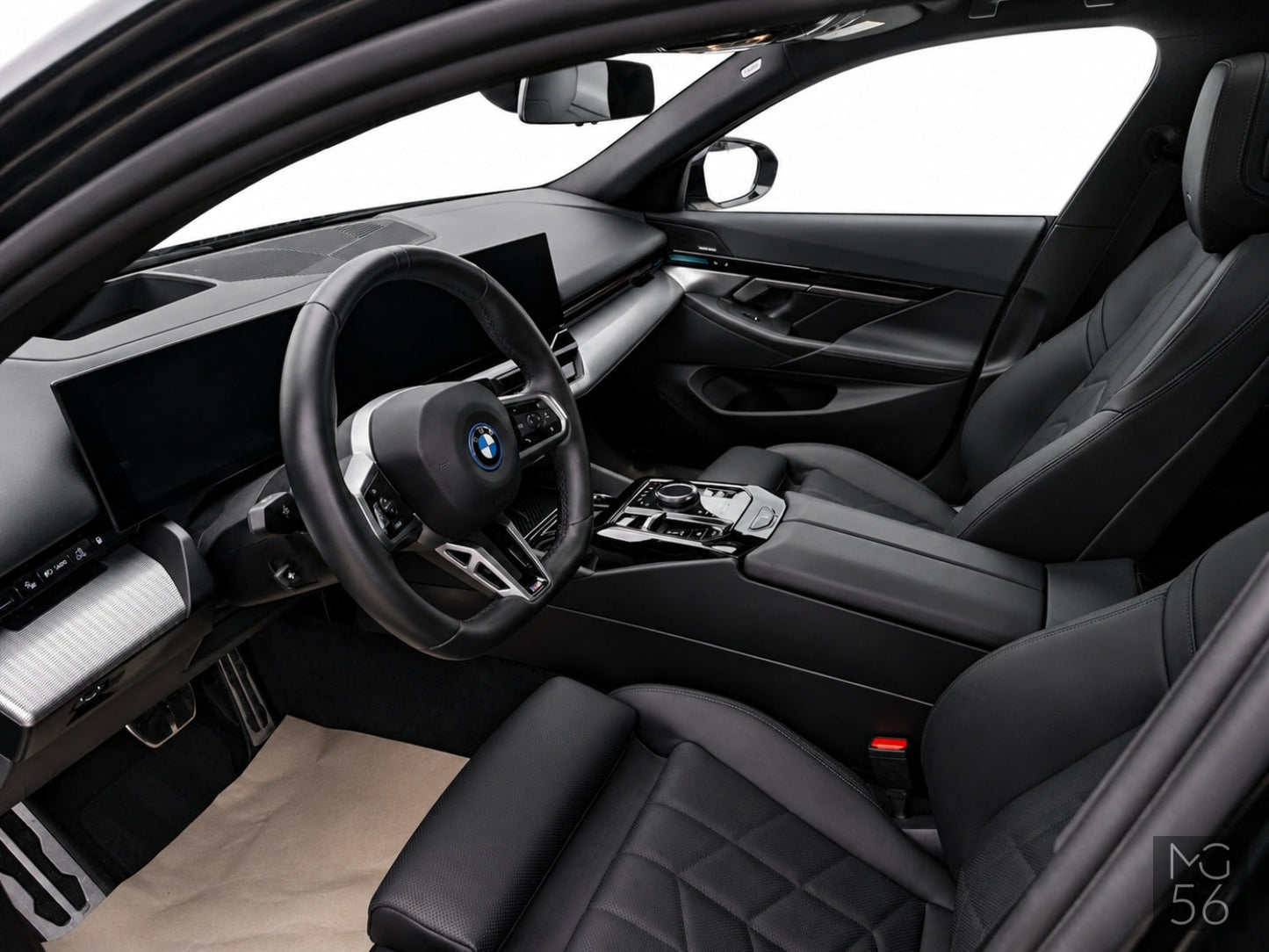 BMW 530e G60 M Sport Black Sapphire Metallic - BMW