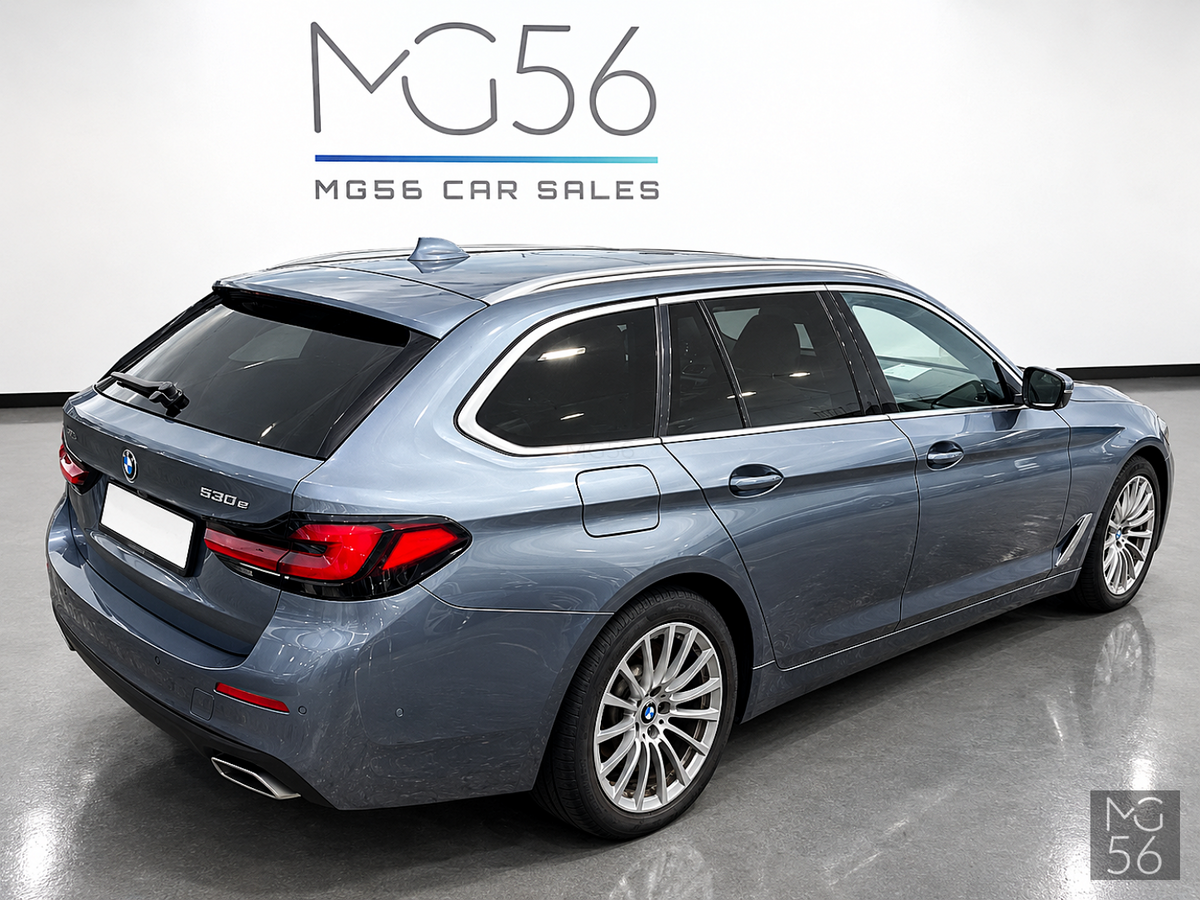 BMW 530e Touring G31 Laserlight Harman/Kardon Blue-Stone Metallic - BMW