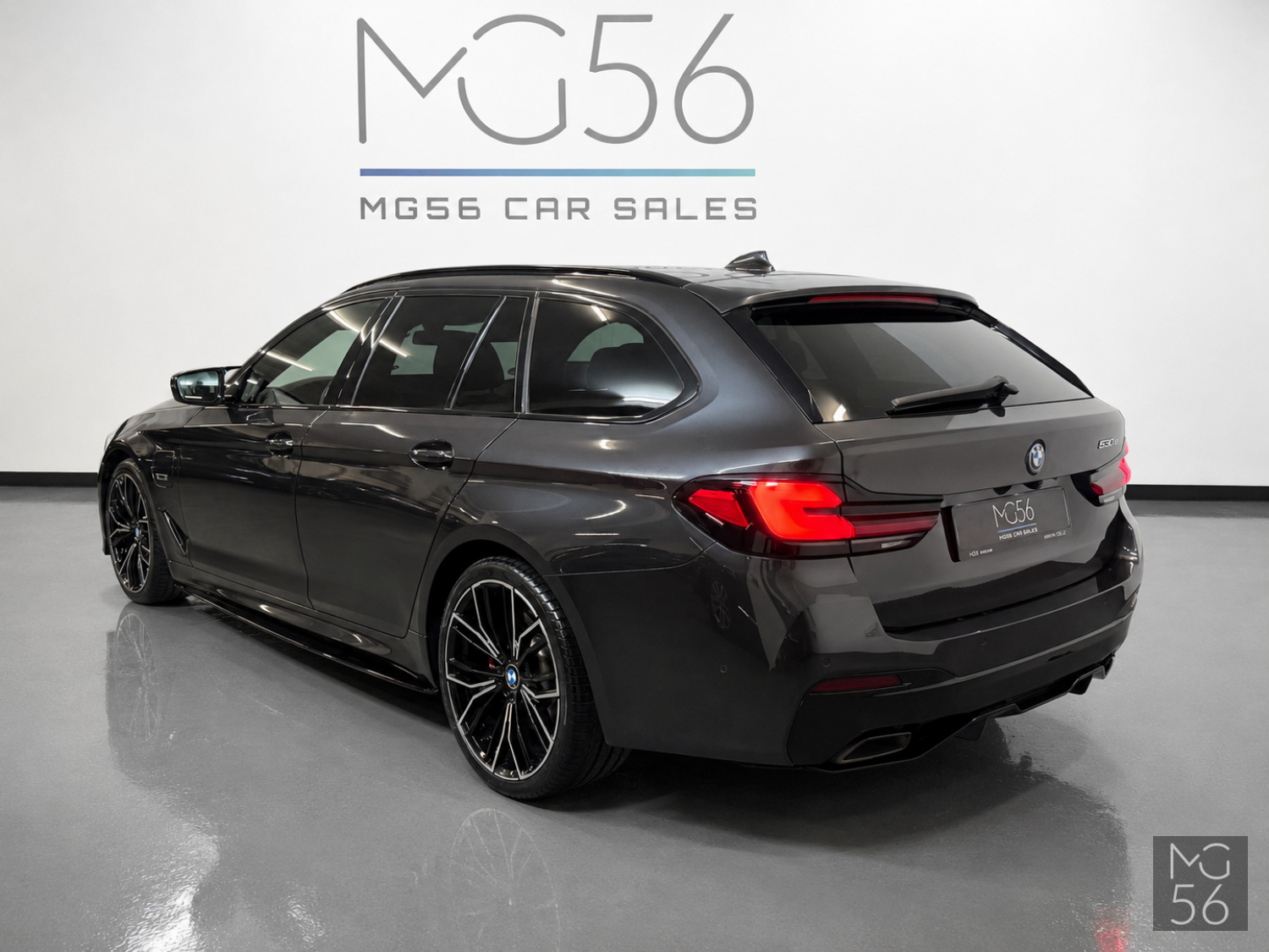 BMW 530e Touring G31 M Sport Sophisto Grey Brilliant Metallic - BMW