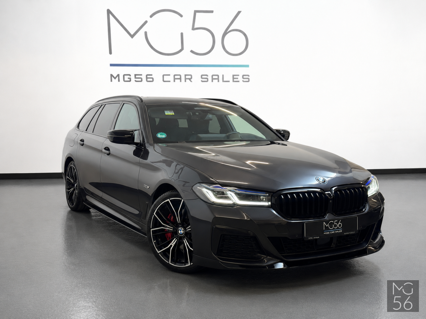 BMW 530e Touring G31 M Sport Sophisto Grey Brilliant Metallic - BMW