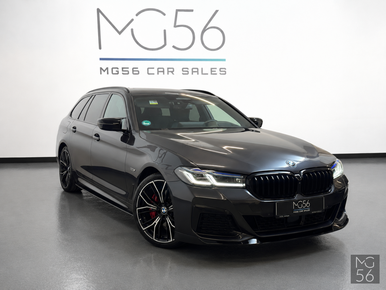BMW 530e Touring G31 M Sport Sophisto Grey Brilliant Metallic - BMW