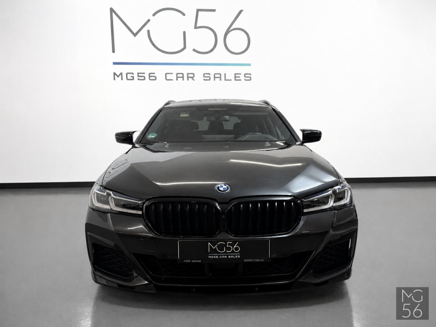 BMW 530e Touring G31 M Sport Sophisto Grey Brilliant Metallic - BMW