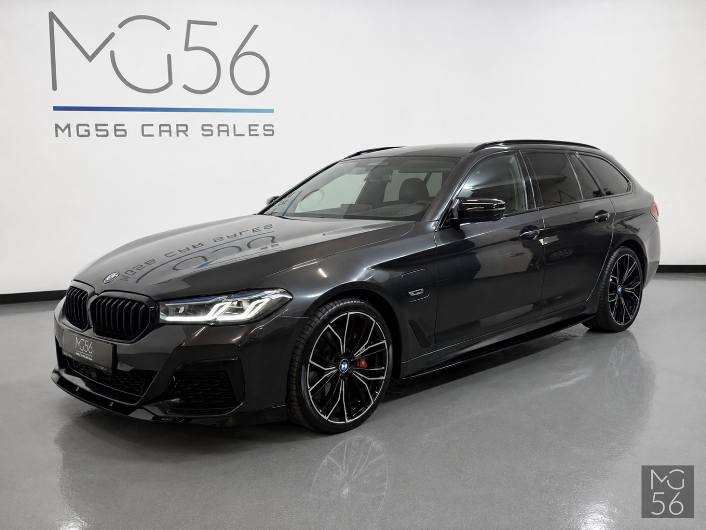 BMW 530e Touring G31 M Sport Sophisto Grey Brilliant Metallic - BMW